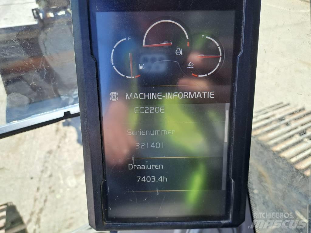 Volvo EC220EL 履带挖掘机