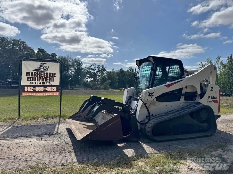 Bobcat T 750 滑移装载机
