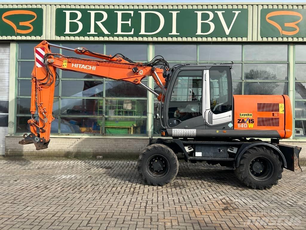 Hitachi ZX 140 W-3 轮式挖掘机