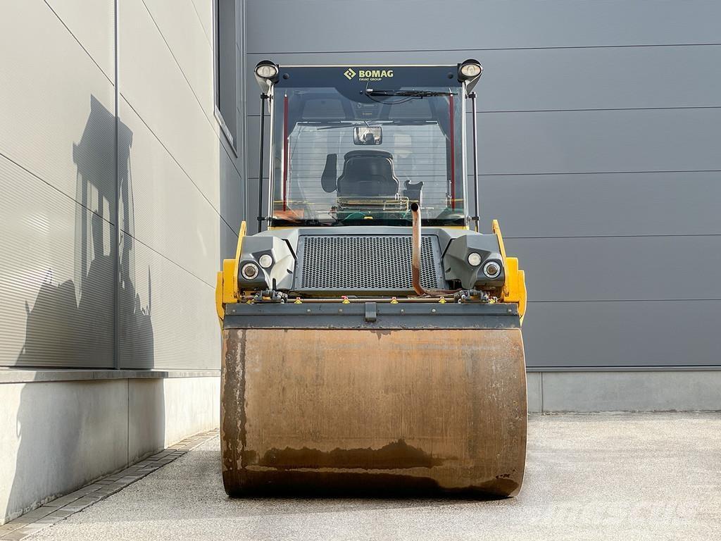 Bomag BW 151 AD-5 双轮压路机