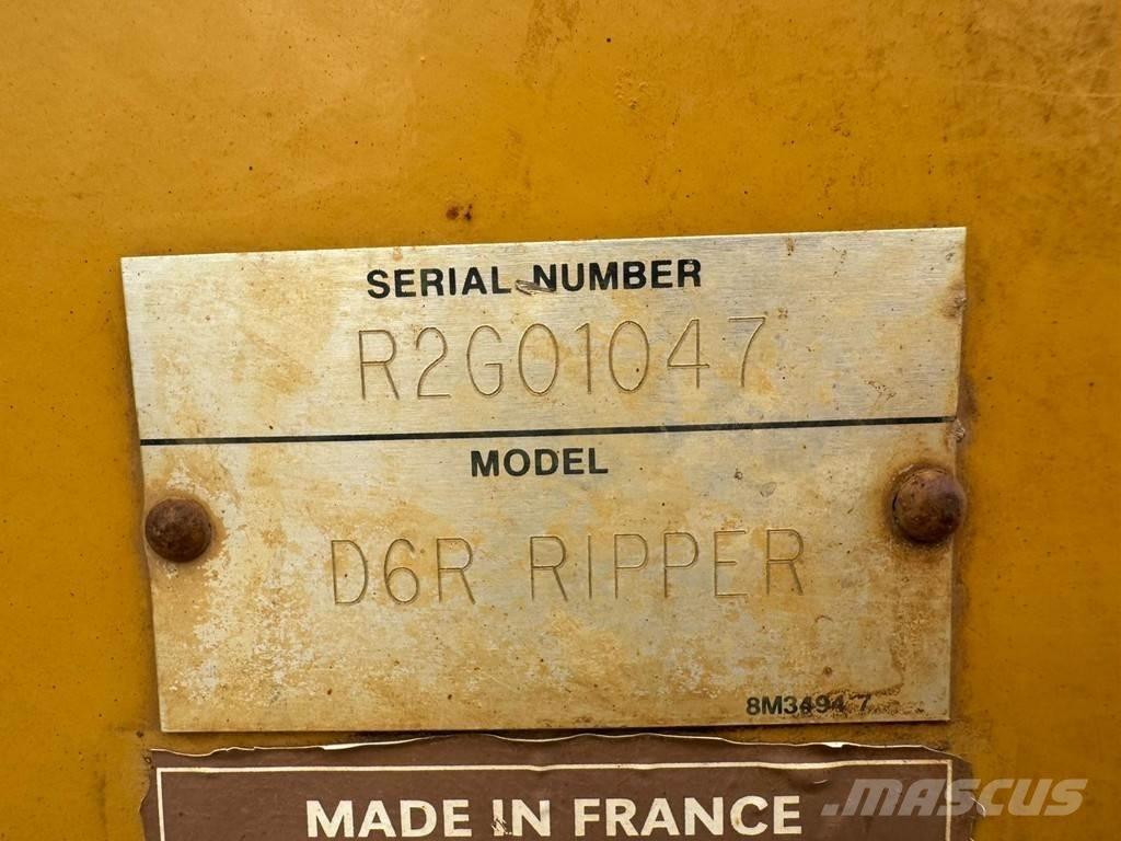 CAT D6R Ripper 其他组件