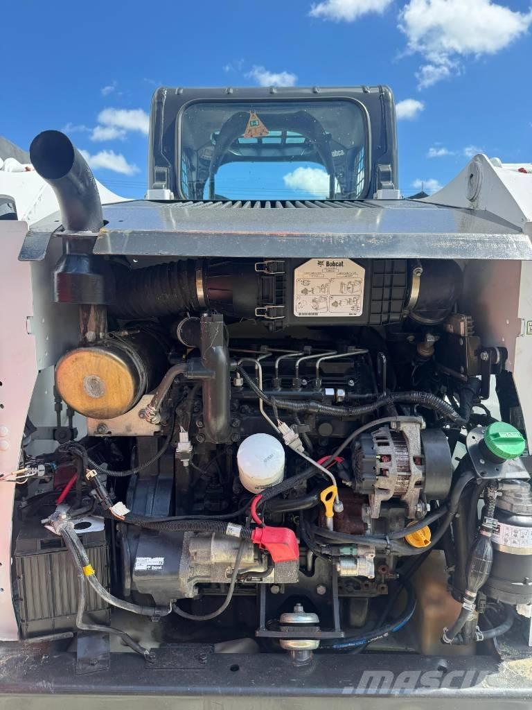Bobcat T 550 滑移装载机