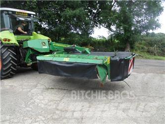 John Deere 324 A 割草调节装置