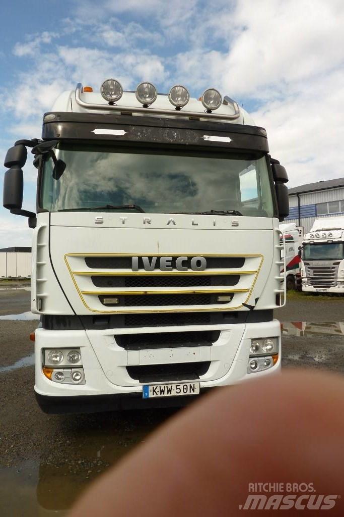Iveco AS 440 6X2 牵引车