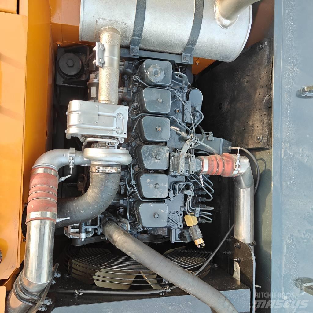 Hyundai 220VS 履带挖掘机