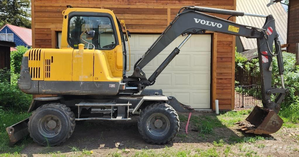 Volvo EW55B 轮式挖掘机