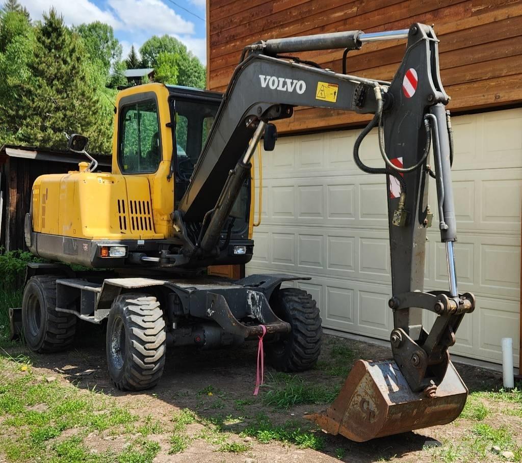 Volvo EW55B 轮式挖掘机