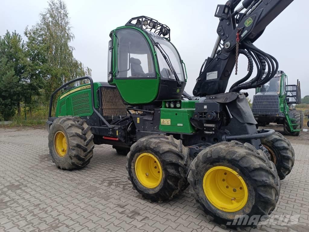 John Deere 1070 E 收割机