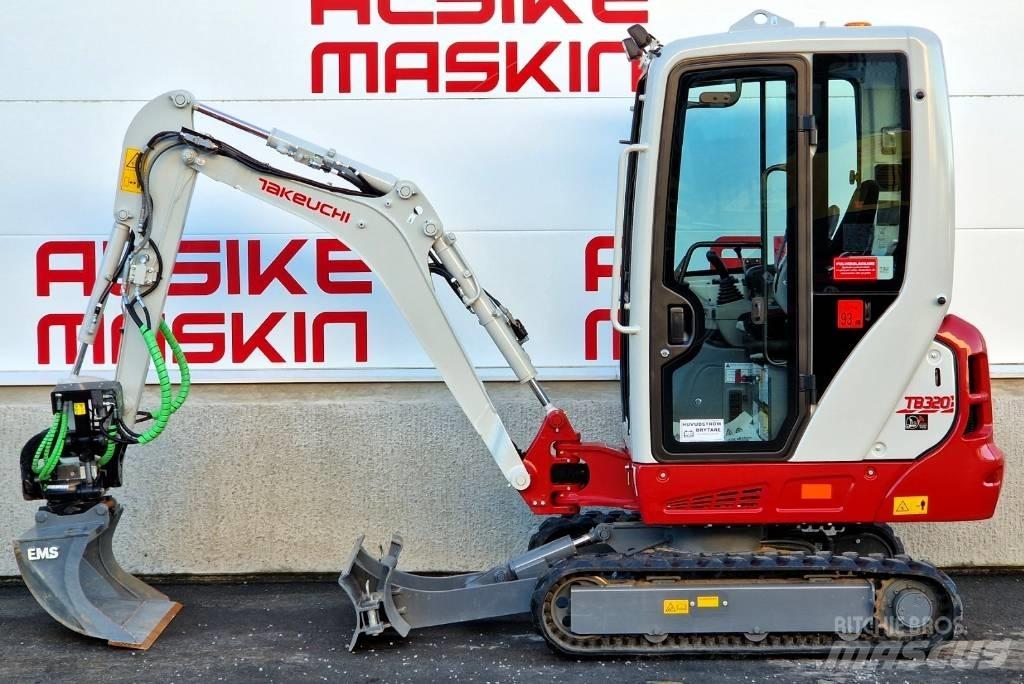 Takeuchi TB 320 小型挖掘机