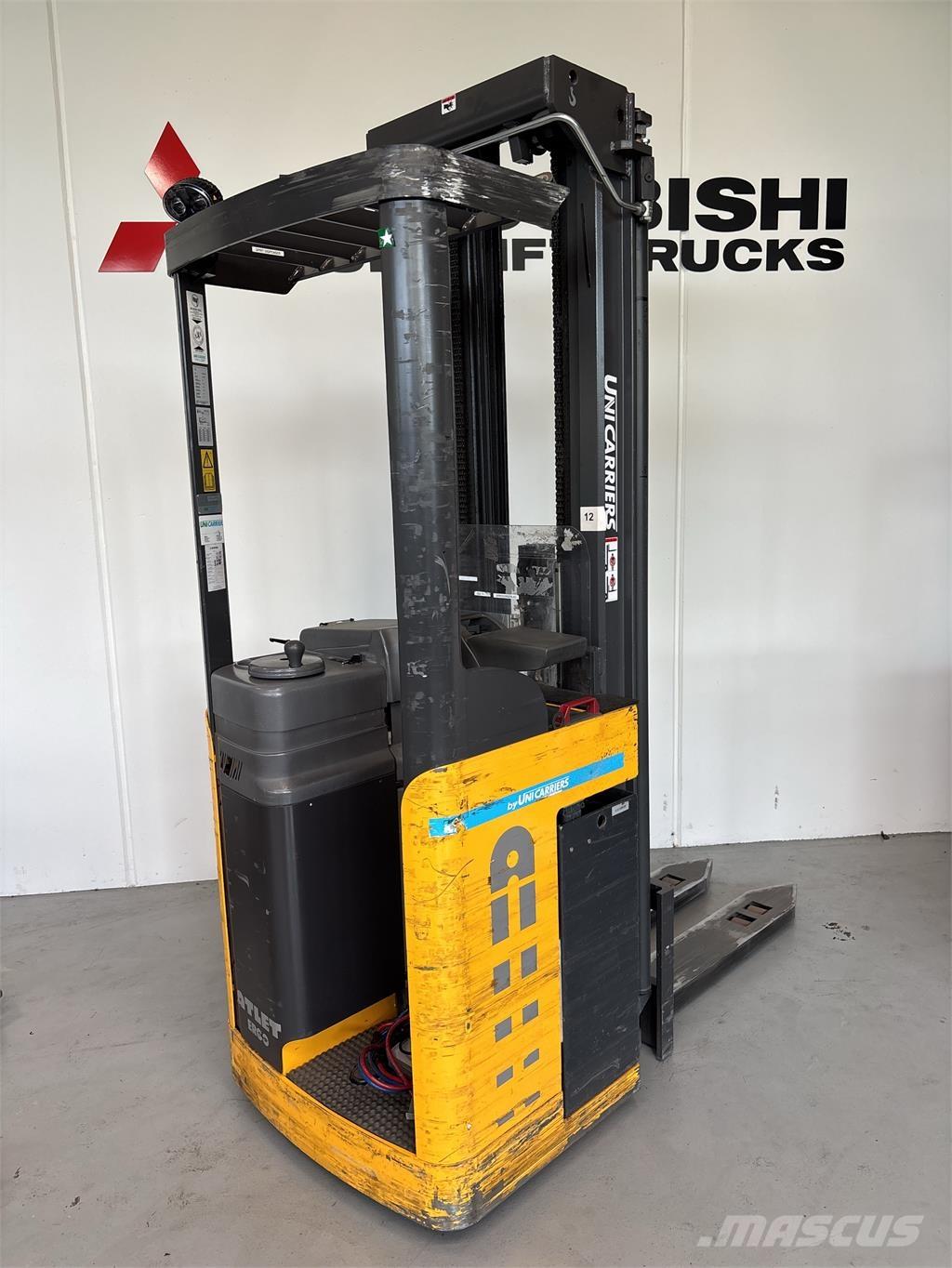 Atlet ASN200 行走式堆垛机