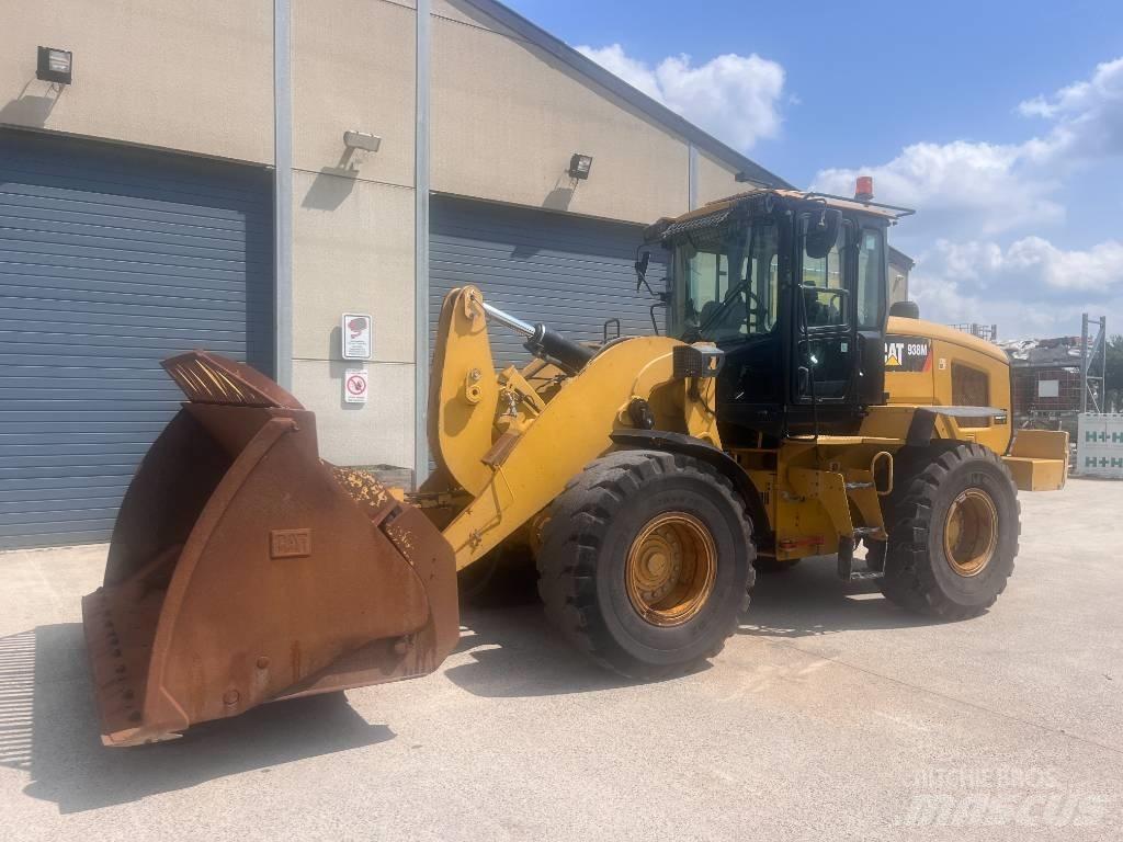 CAT 938M 轮式装载机