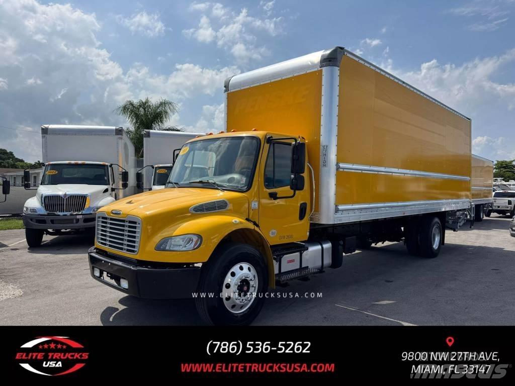 Freightliner M106 厢式货车