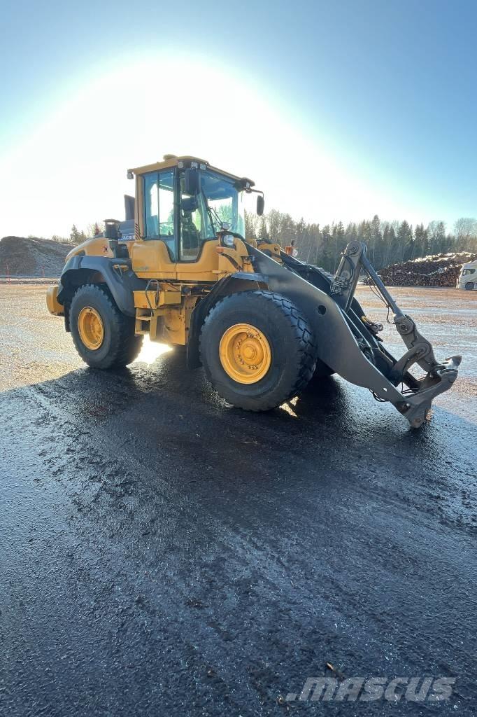 Volvo L 120 H 轮式装载机