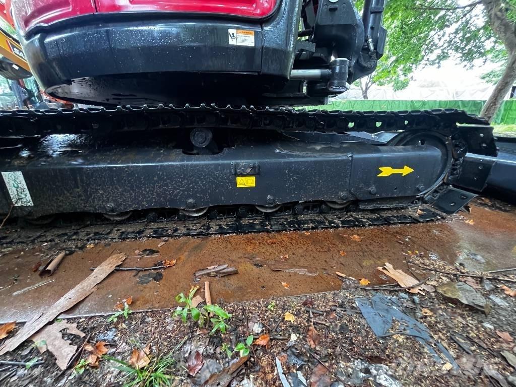 Yanmar Vio 80 中型挖掘机