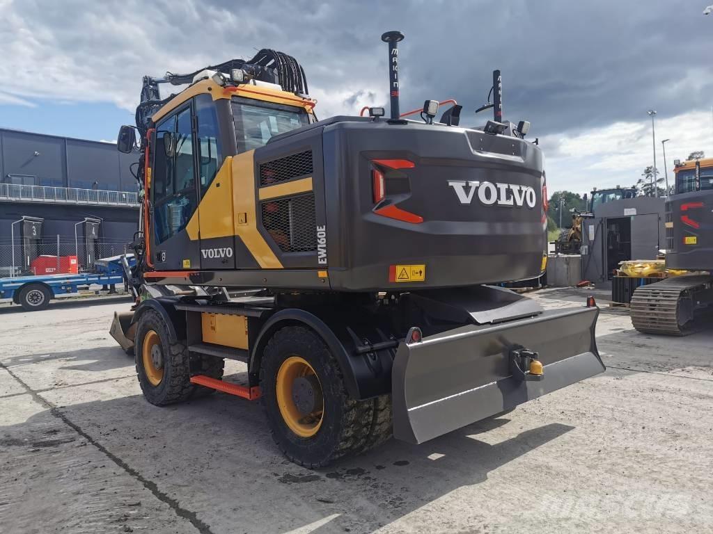 Volvo EW160E 轮式挖掘机
