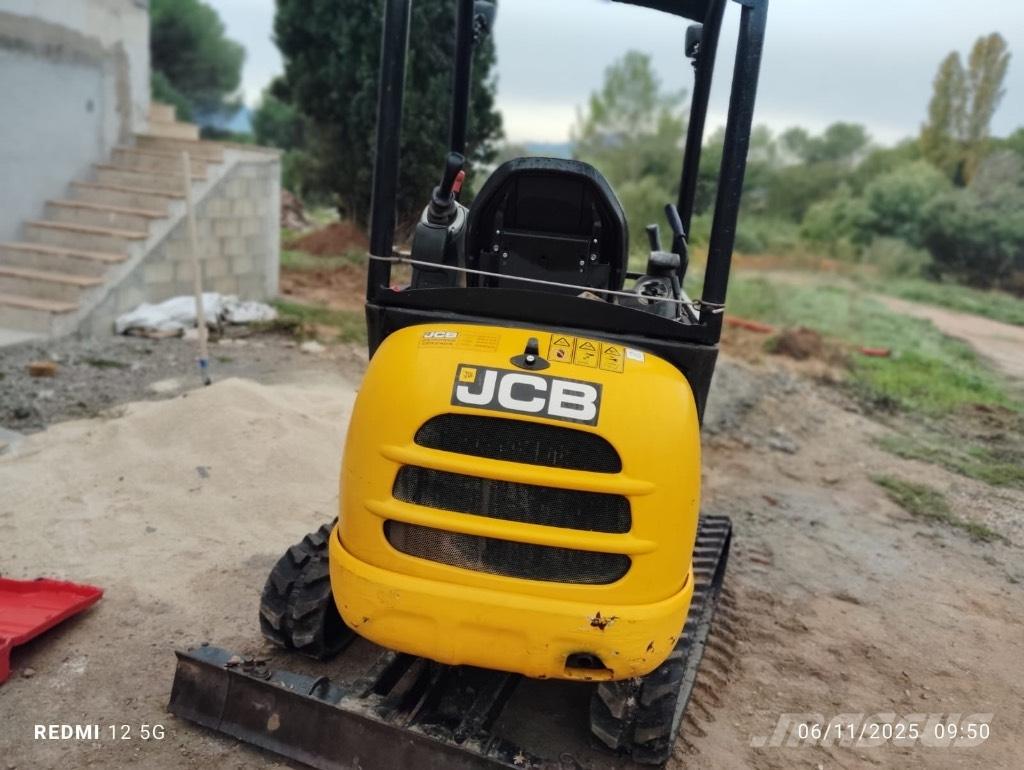 JCB 8018 小型挖掘机