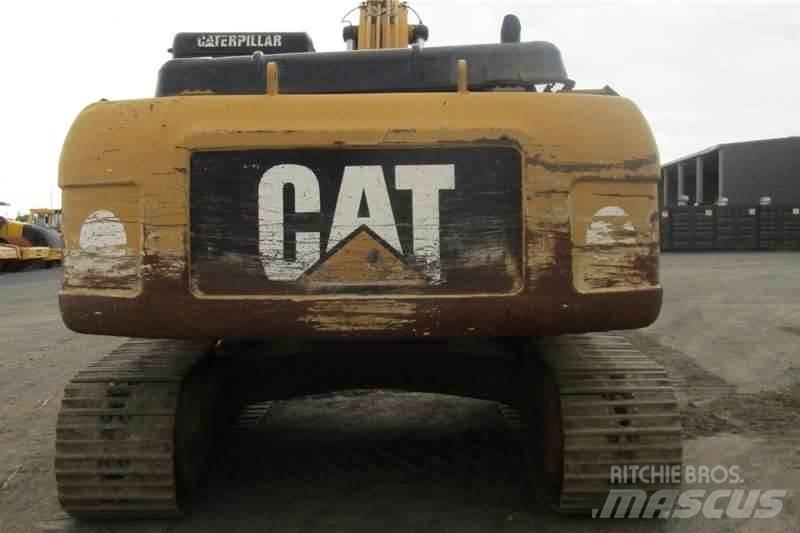 CAT 324D 小型挖掘机