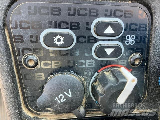 JCB 540-140 伸缩臂叉装车|叉装车
