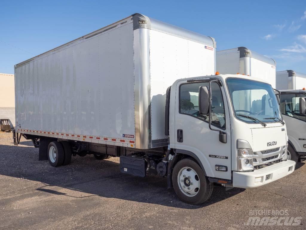 Isuzu NRR 厢式货车