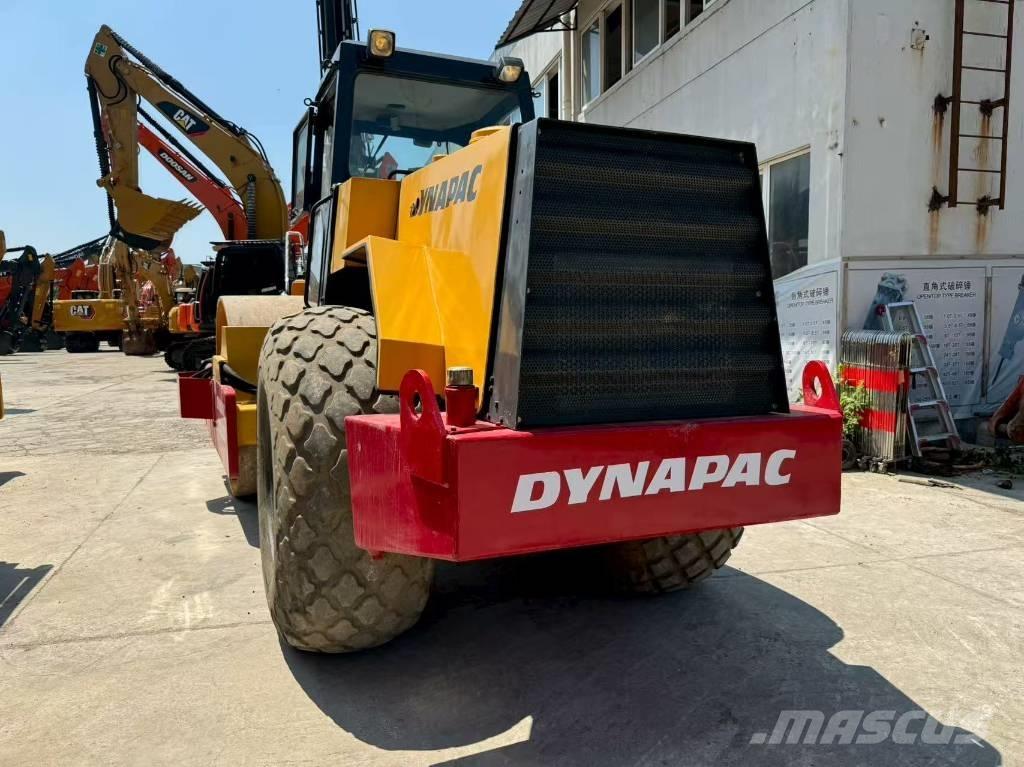 Dynapac CA 30 D 单轮压路机