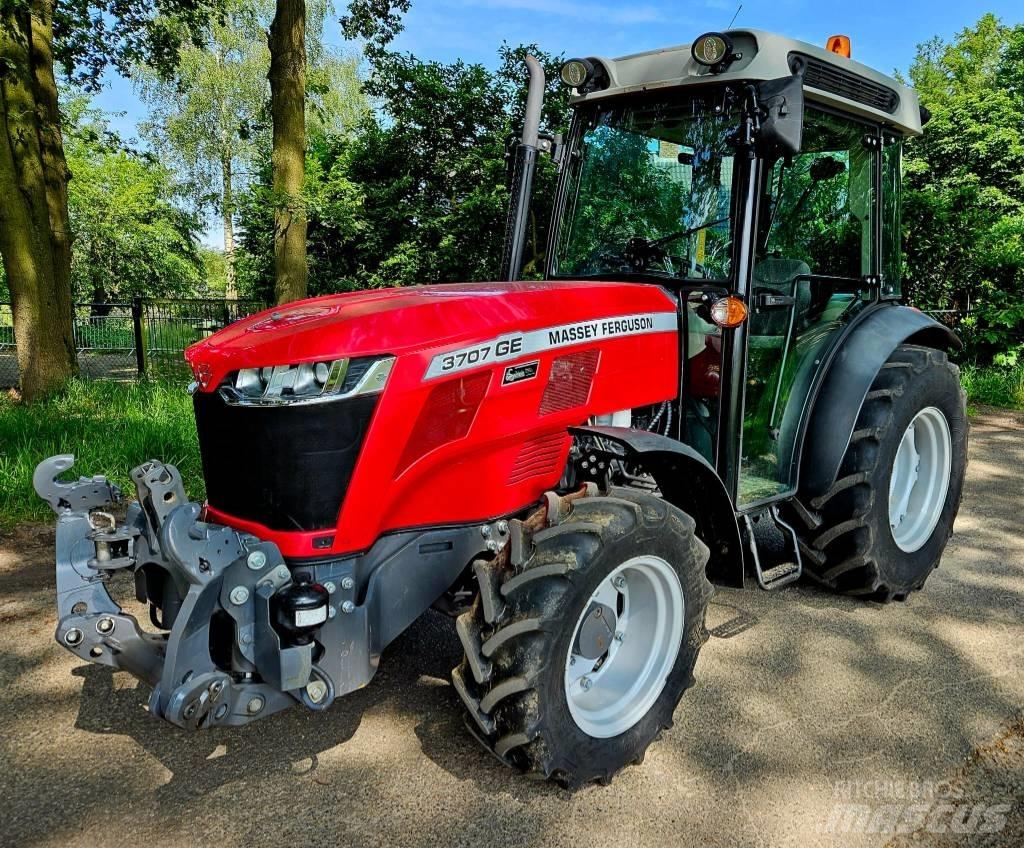 Massey Ferguson 3707 拖拉机/农用车