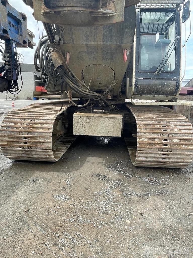 Liebherr LRB 155 打桩机