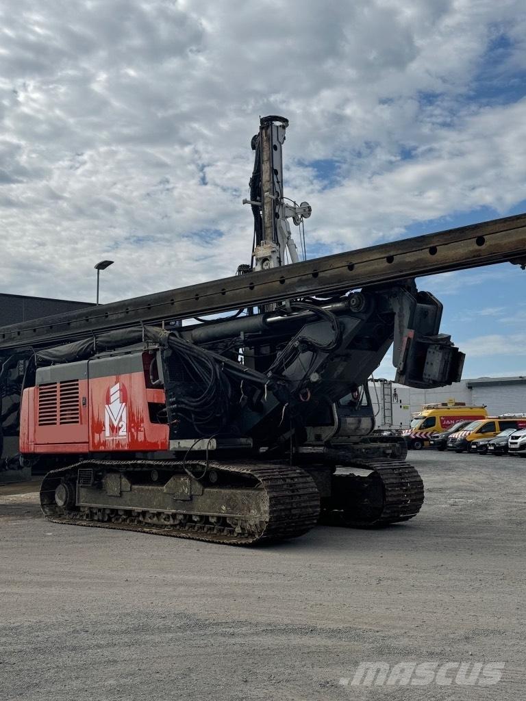 Liebherr LRB 155 打桩机