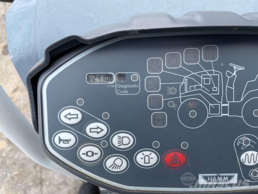 Hamm HD 12 VV 双轮压路机