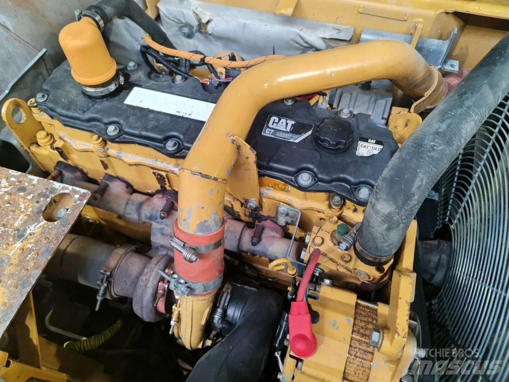 CAT 324 D L 履带挖掘机