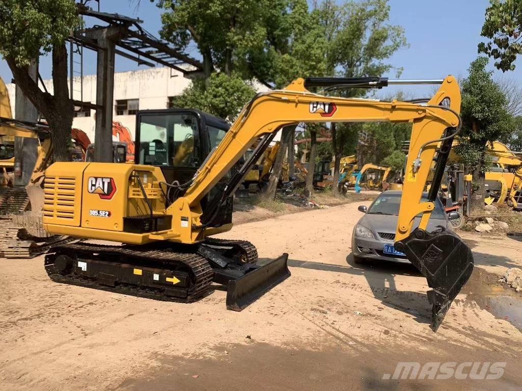 CAT 303.5 E 小型挖掘机