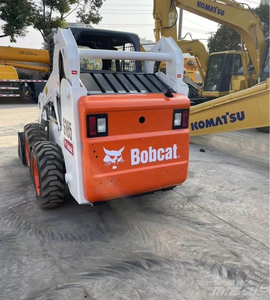 Bobcat S185 滑移装载机