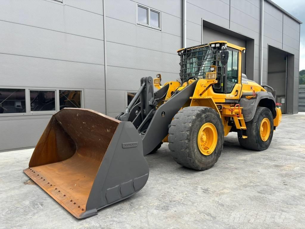 Volvo L 120 H 轮式装载机