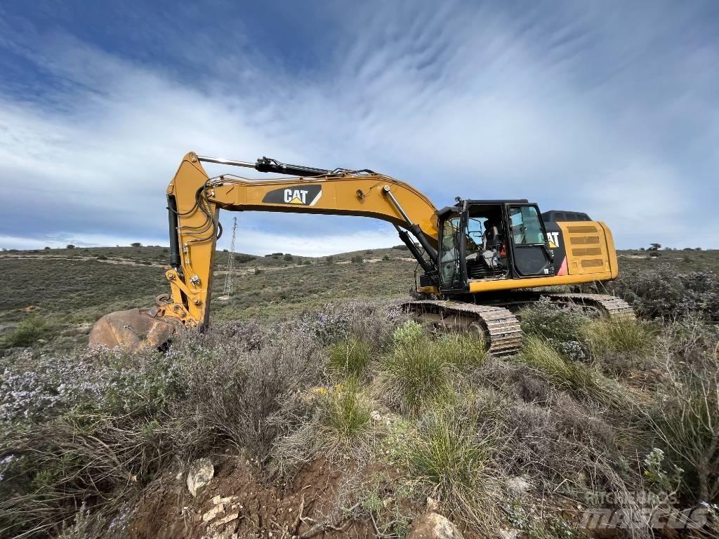CAT 329 E 履带挖掘机