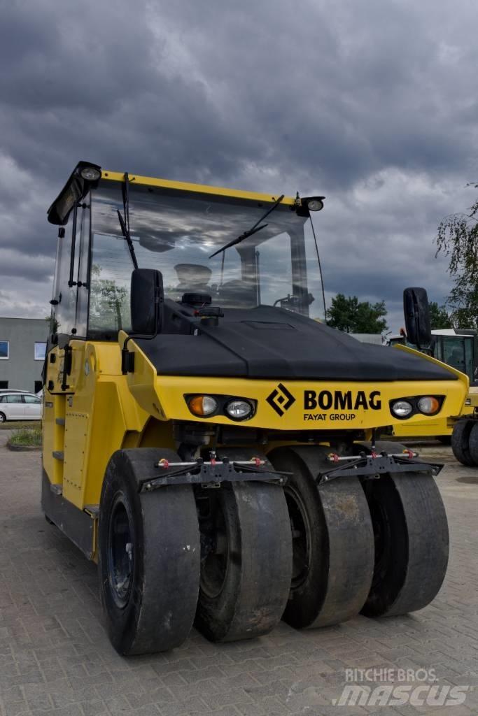 Bomag BW 28 RH 胶轮压路机