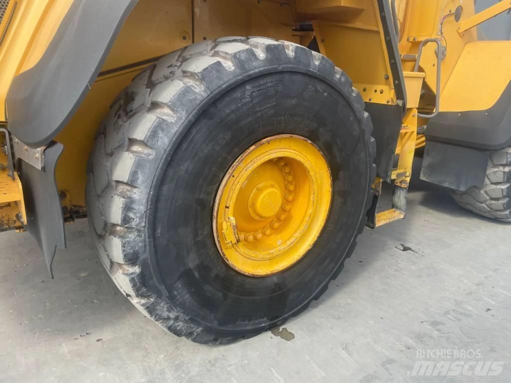 Volvo L180G 轮式装载机