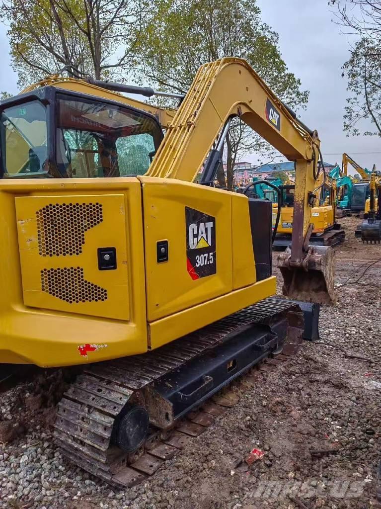 CAT 307.5 小型挖掘机