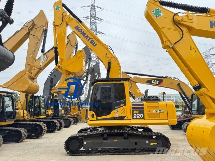 Komatsu PC 220-8 履带挖掘机