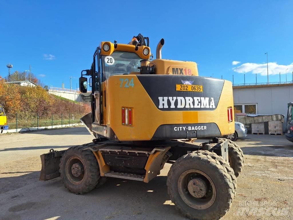 Hydrema MX 18 轮式挖掘机