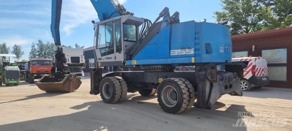 Fuchs MHL 355 工业挖掘机