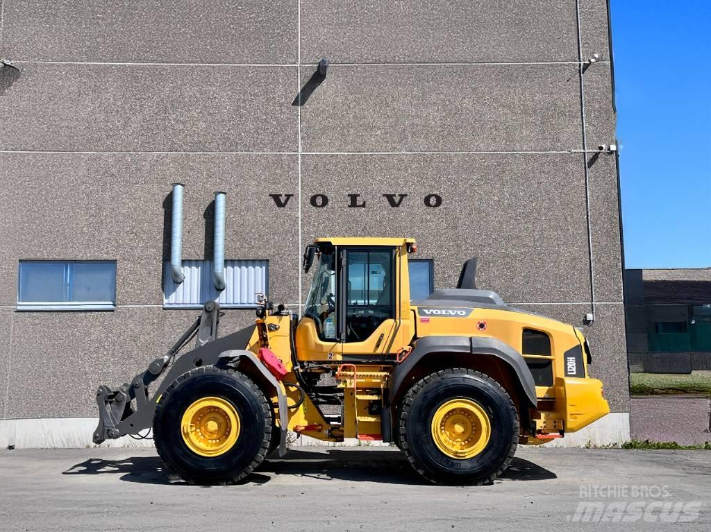 Volvo L 120 H 轮式装载机