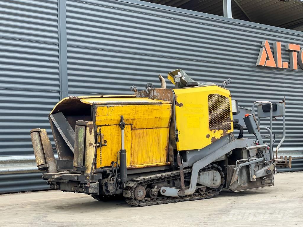 Dynapac F1200CS 沥青摊铺机