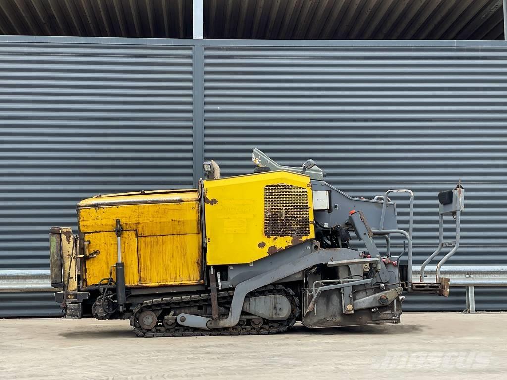 Dynapac F1200CS 沥青摊铺机