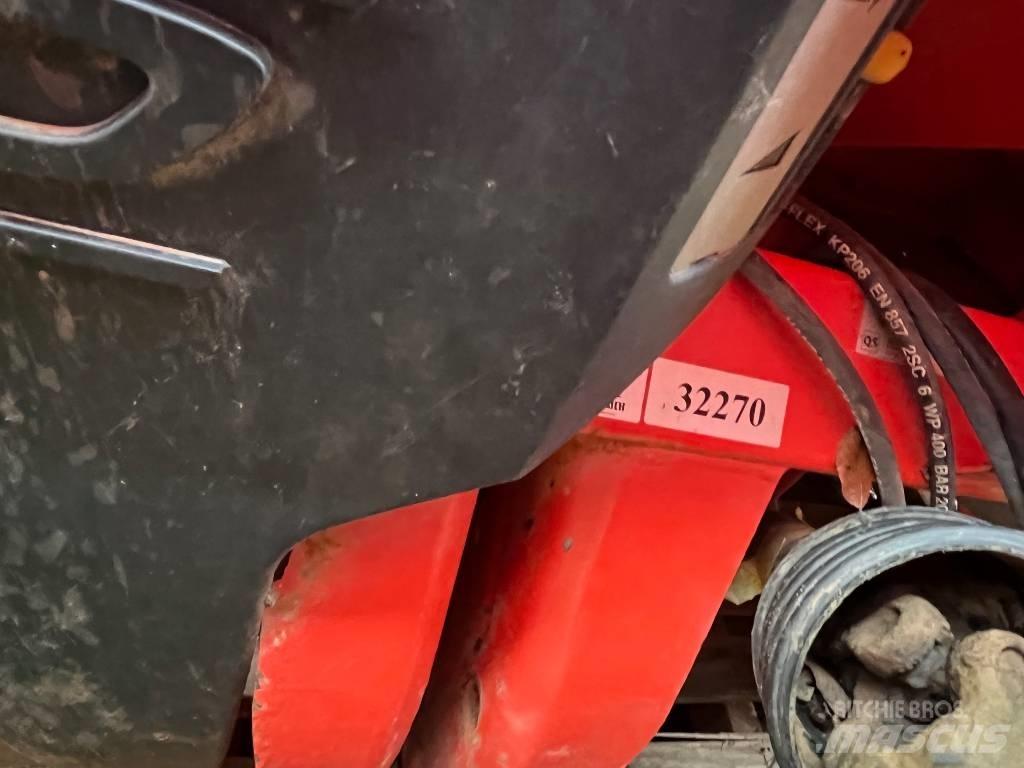 Kuhn Axis 30.1 液肥喷雾机