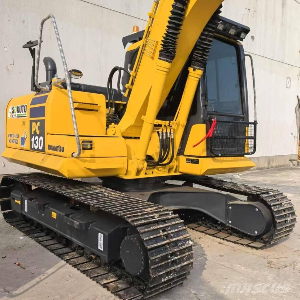 Komatsu PC 130 中型挖掘机