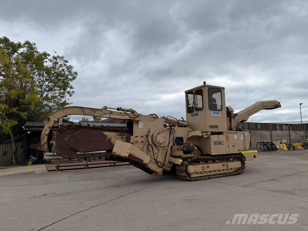 Tesmec TRS 950 B 挖沟机