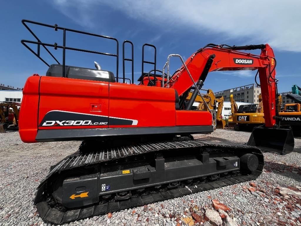 Doosan DX 300 LC-9C 履带挖掘机