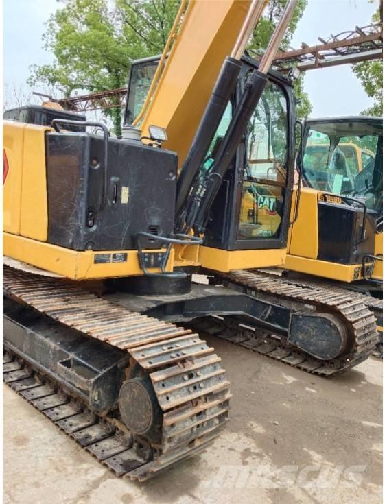 CAT 310 履带挖掘机