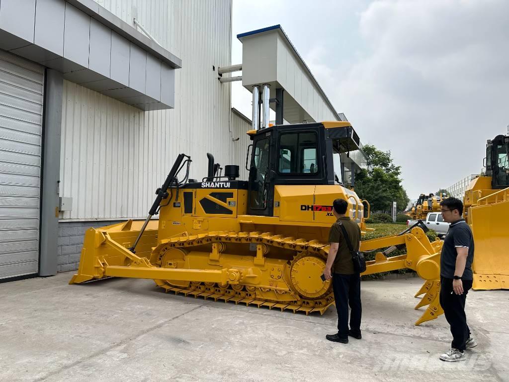 Shantui DH 17 履带式推土机