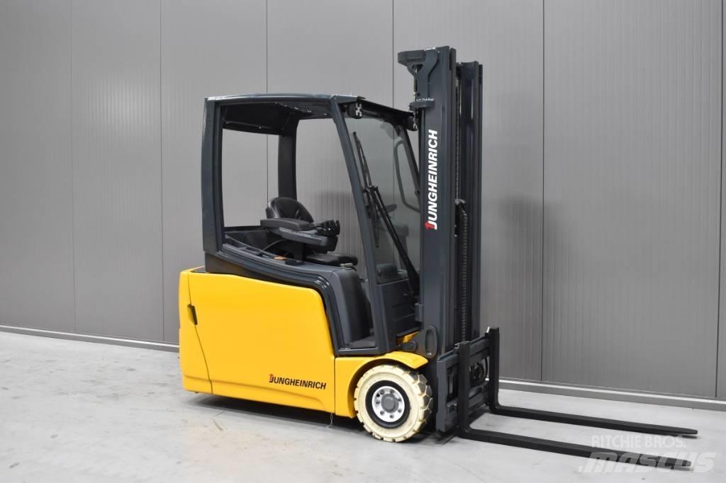 Jungheinrich EFG 216 电动叉车