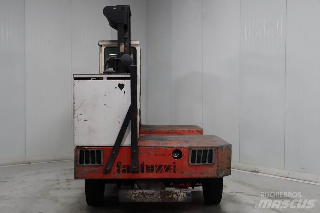 Fantuzzi SF45 侧卸式铲车